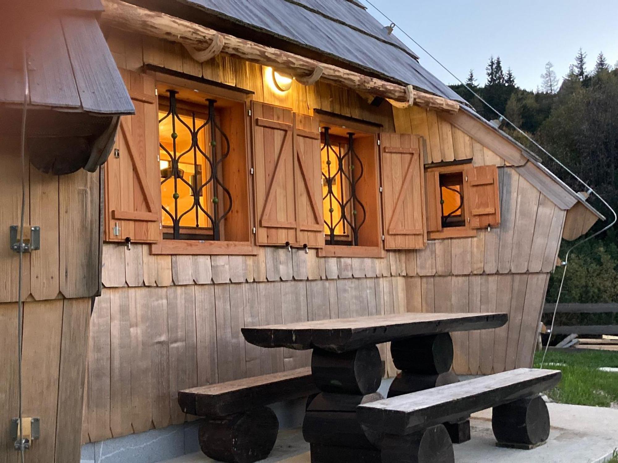 Chalet Lepenatka With Sauna - I Feel Alps Stahovica ภายนอก รูปภาพ